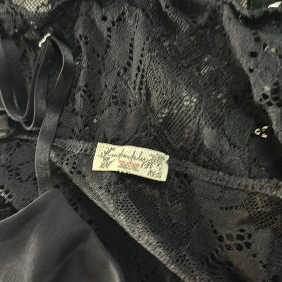 Free People Intimately Lace Mesh Night Rhythm Corset Black Bodysuit Size M - NEW - Picture 13 of 16